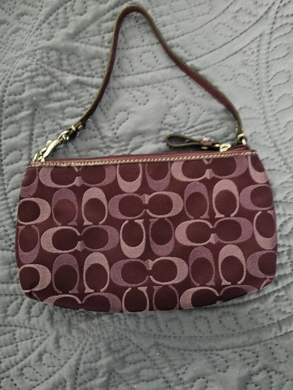 COACH Vintage Y2K Purple Signature C Large Wristlet Clutch Bag